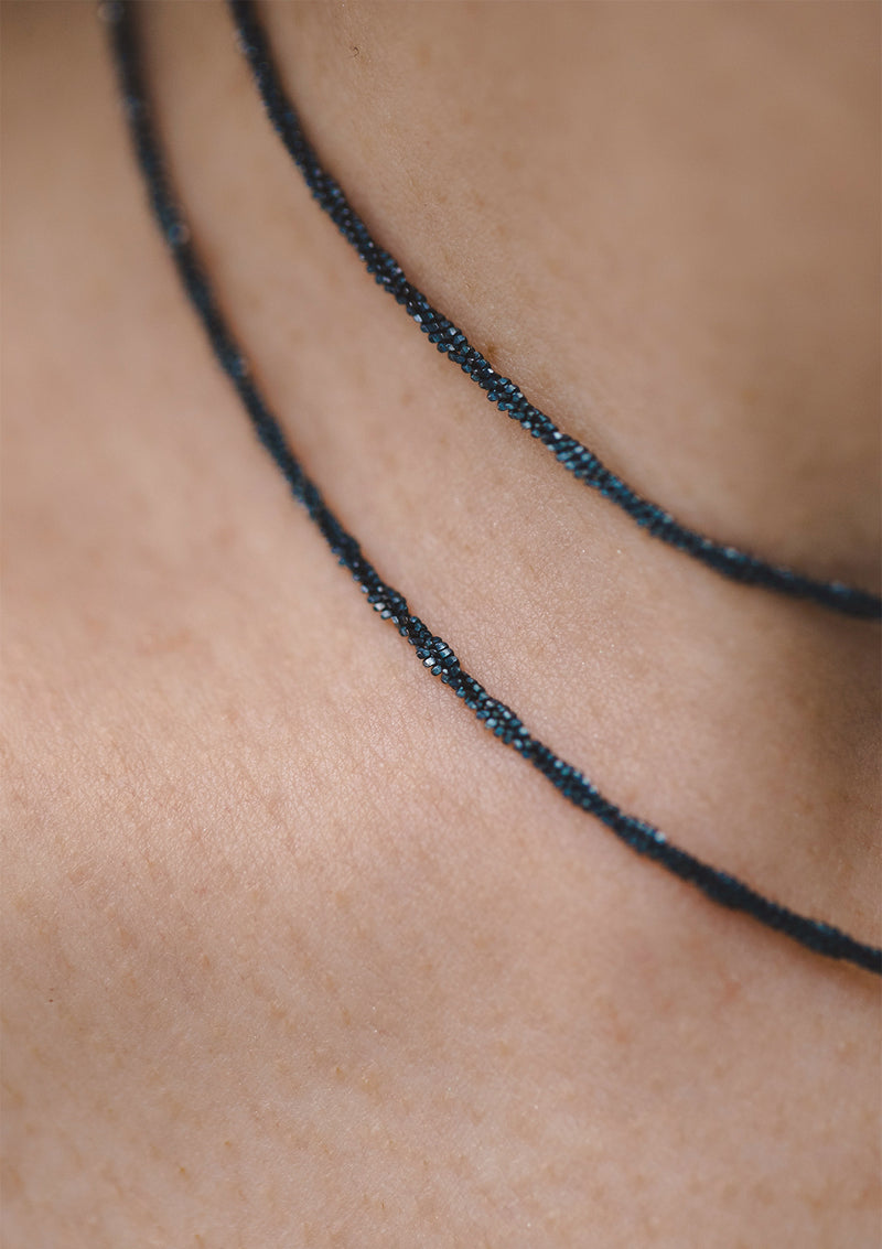 black sugar layering choker