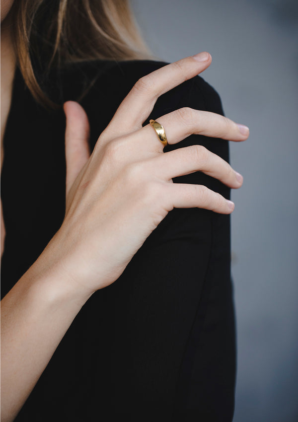 Isla ring in gold