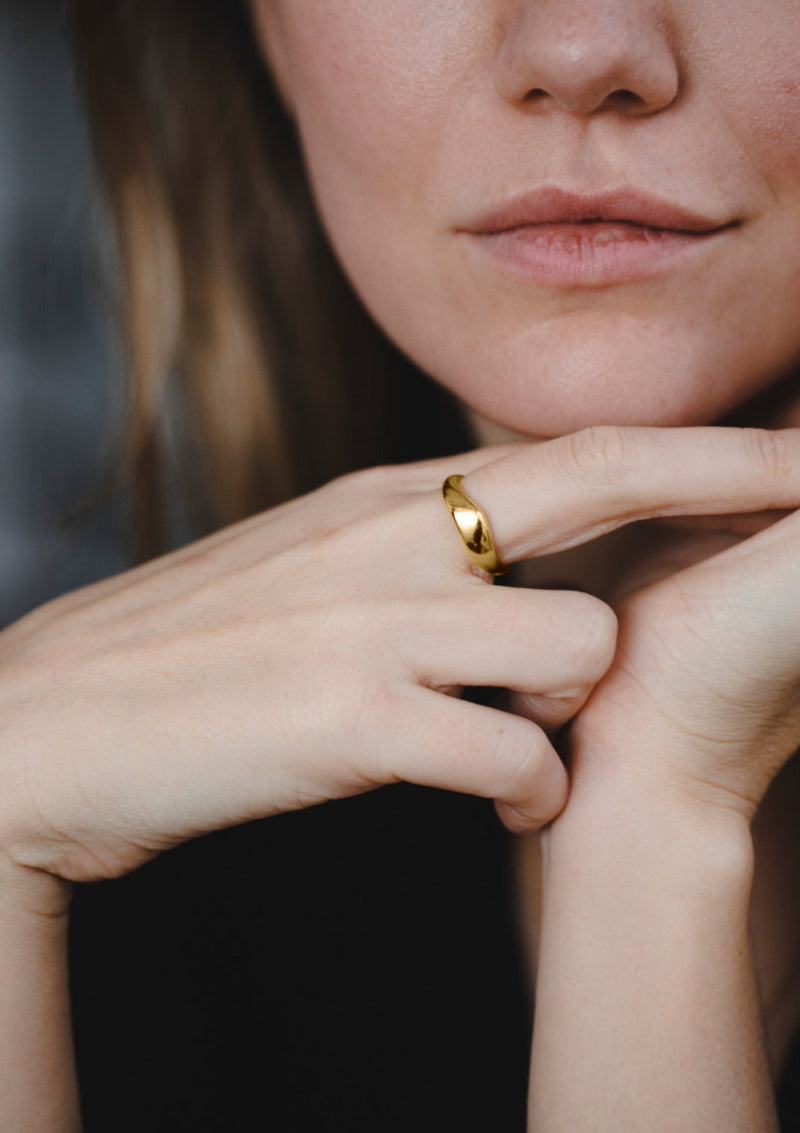 Isla Ring in Gold